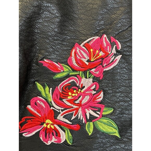 Divided Womens Black Faux Leather Mini Skirt W/ Rose Embroidery . Zippered Front - Picture 2 of 9